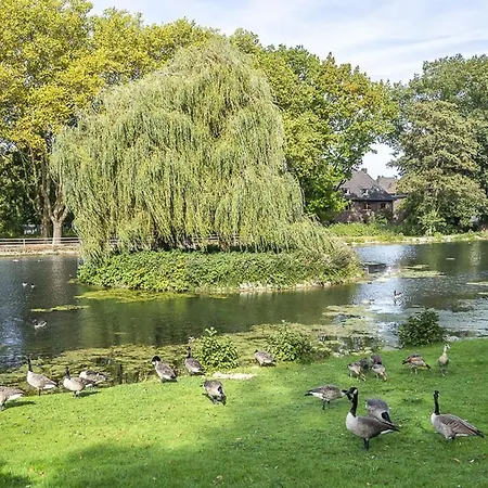 Suesses, Zentrales Am Stadtgarten *